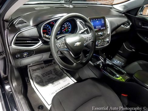 Used 2024 Chevrolet Malibu LT FWD image 12