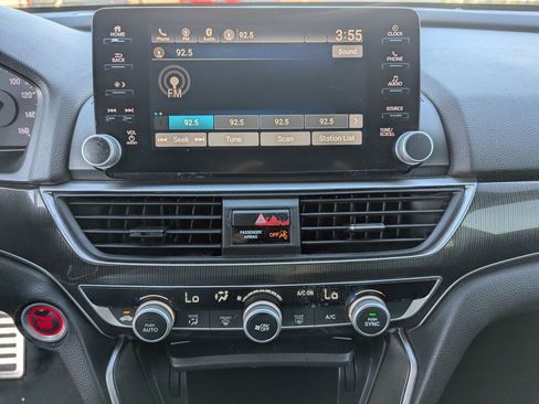 Used 2019 Honda Accord Sport image 18