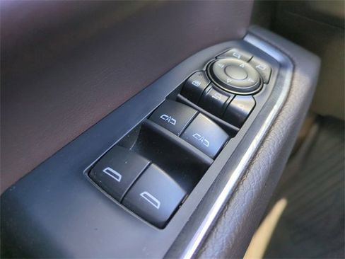 Certified 2024 GMC Sierra 2500 Denali w/ Denali Reserve Package image 29