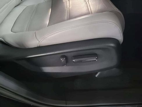 Used 2020 Honda CR-V EX-L image 25