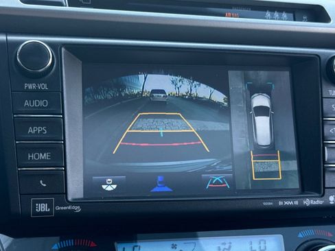 Used 2017 Toyota RAV4 Platinum image 23