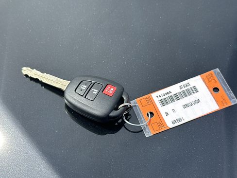 Certified 2026 Toyota Corolla Cross L FWD image 36