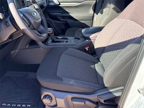 Used 2025 Ford Ranger XL w/ Trailer Tow Package image 18