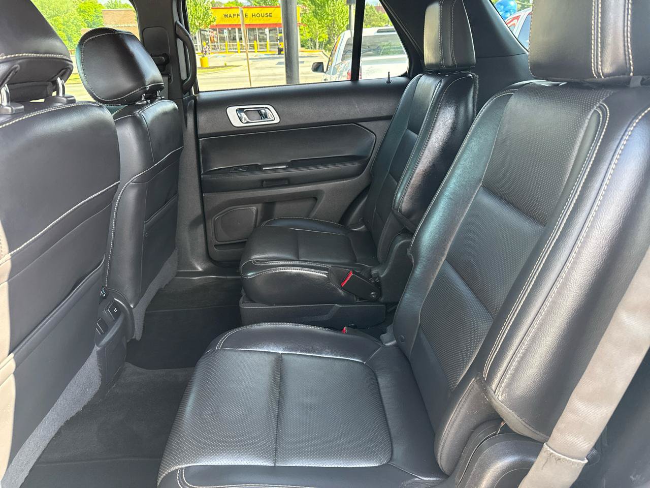 Used 2015 Ford Explorer Sport w/ Equipment Group 401A AWD/4WD image 7