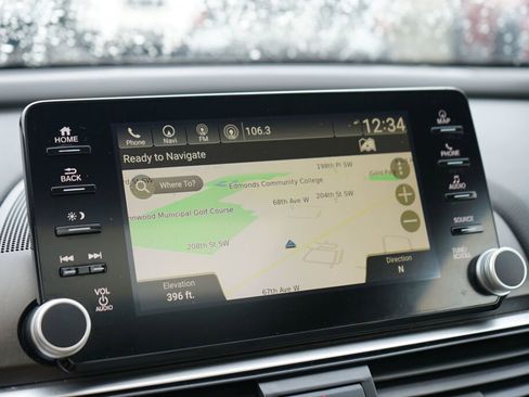 Used 2020 Honda Accord Touring image 23