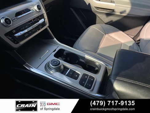 Used 2021 Ford Explorer XLT w/ Equipment Group 202A RWD image 20