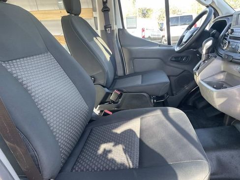 Used 2025 Ford Transit 250 Low Roof w/ Exterior Upgrade Package image 34