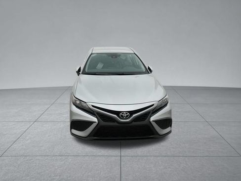 Used 2023 Toyota Camry SE FWD image 18
