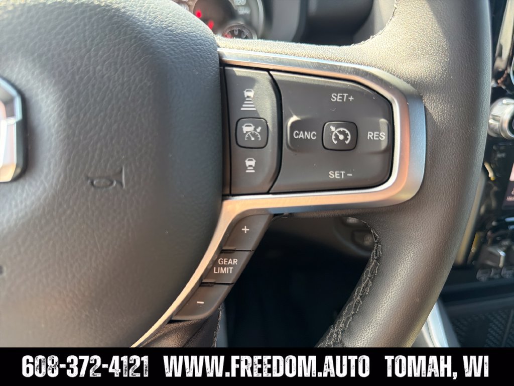 Used 2025 RAM 1500 Big Horn AWD/4WD image 15