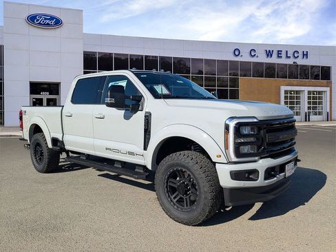 New 2026 Ford F250 Lariat w/ Black Appearance Package image 1