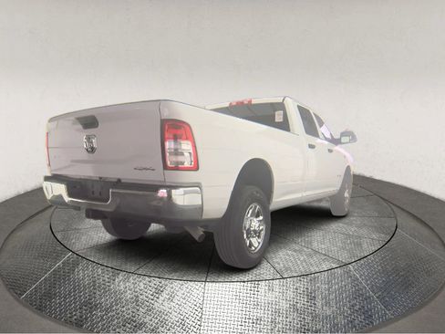 Used 2022 RAM 2500 Tradesman w/ Chrome Appearance Group image 2