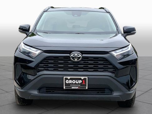 Used 2024 Toyota RAV4 XLE FWD image 4