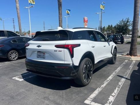 Used 2024 Chevrolet Blazer EV RS AWD/4WD image 3