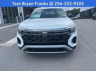 New 2026 Volkswagen Atlas Peak Edition video 2