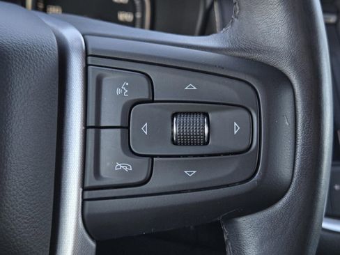 Used 2021 GMC Yukon SLT w/ SLT Premium Package image 15