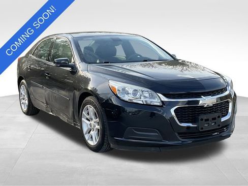 Used 2015 Chevrolet Malibu LT w/ Power Convenience Package image 1