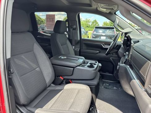 Used 2023 Chevrolet Silverado 1500 LT AWD/4WD image 23