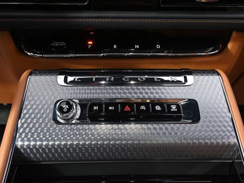 New 2026 Lincoln Aviator Black Label AWD/4WD image 31
