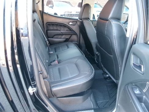 Used 2021 GMC Canyon Denali image 14