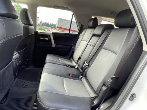 Certified 2024 Toyota 4Runner SR5 Premium w/ Moonroof Package AWD/4WD image 14