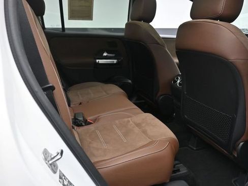 Used 2026 Mercedes-Benz GLB 250 image 27