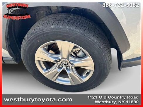 Certified 2025 Toyota RAV4 XLE AWD/4WD image 12