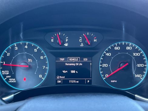 Used 2019 Chevrolet Equinox LS FWD image 28