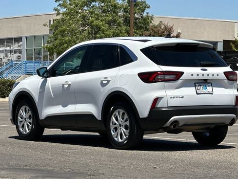 Used 2024 Ford Escape Active FWD image 7