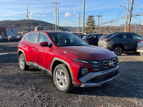 New 2026 Hyundai Tucson SE AWD/4WD image 2