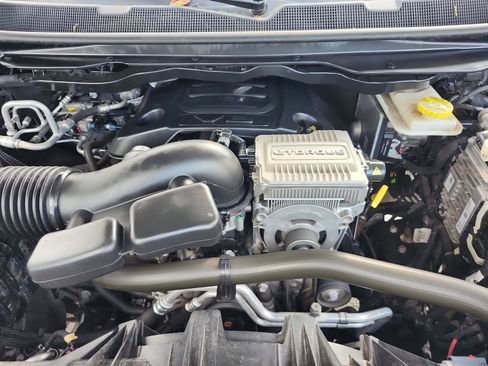 Used 2022 Jeep Wagoneer Series III w/ Premium Group I image 23