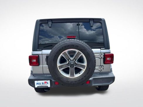 Used 2019 Jeep Wrangler Unlimited Sahara w/ Safety Group AWD/4WD image 9