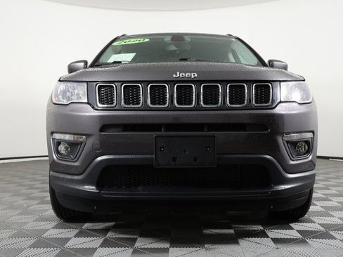Used 2020 Jeep Compass Latitude image 2