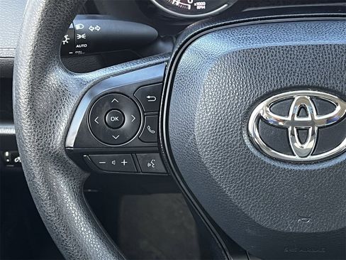Used 2024 Toyota RAV4 XLE image 12