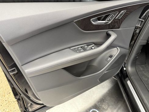 Used 2023 Audi Q7 2.0T Premium Plus w/ Premium Plus Package image 18