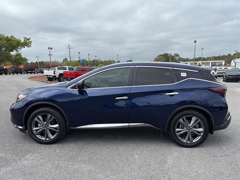 Used 2023 Nissan Murano Platinum w/ Cargo Package FWD image 4