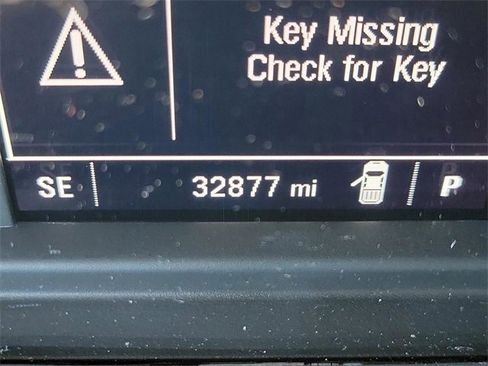 Used 2024 Chevrolet Silverado 1500 Custom image 21