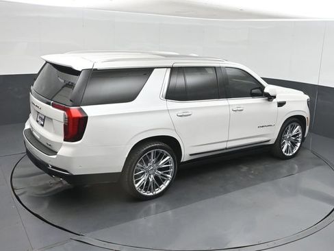 Used 2025 GMC Yukon Denali Ultimate AWD/4WD image 43