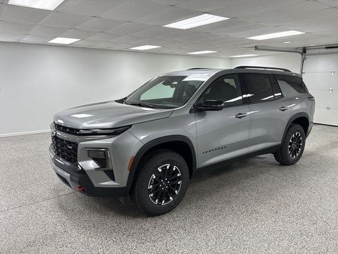 New 2026 Chevrolet Traverse Z71 w/ Driver Confidence Package AWD/4WD image 4