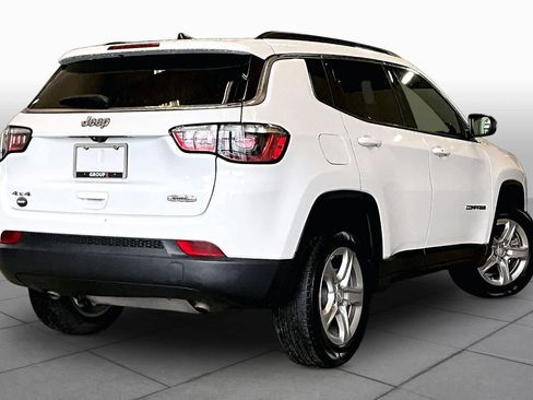 Used 2024 Jeep Compass Latitude AWD/4WD image 13