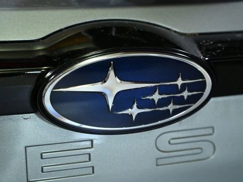 Used 2025 Subaru Forester Premium AWD/4WD image 11