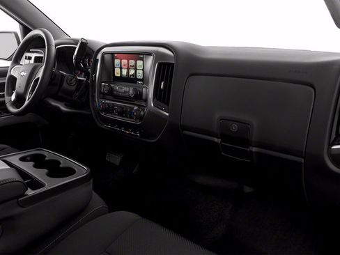 Used 2017 Chevrolet Silverado 1500 LT w/ Redline Edition AWD/4WD image 19