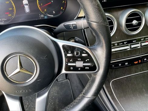 Used 2021 Mercedes-Benz GLC 300 4MATIC image 24