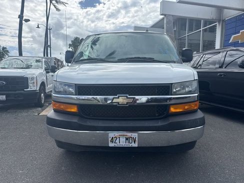 Used 2023 Chevrolet Express 2500 w/ Driver Convenience Package image 2