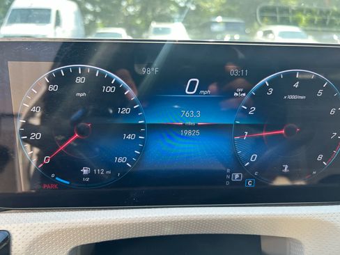 Used 2023 Mercedes-Benz CLA 250 4MATIC image 34