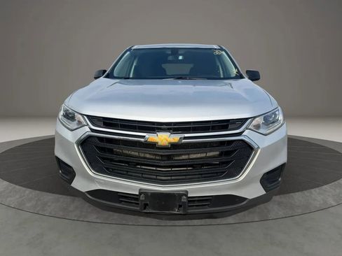 Used 2020 Chevrolet Traverse LS AWD/4WD image 2
