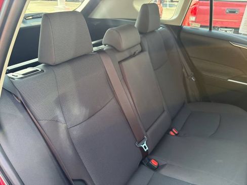 Used 2025 Toyota RAV4 LE AWD/4WD image 18