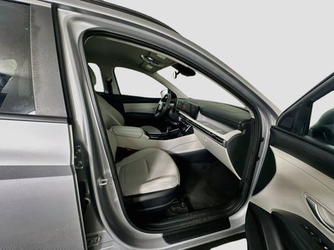 Used 2025 Hyundai Tucson SEL FWD image 30