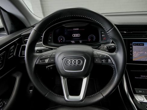 Used 2020 Audi Q8 Premium AWD/4WD image 16