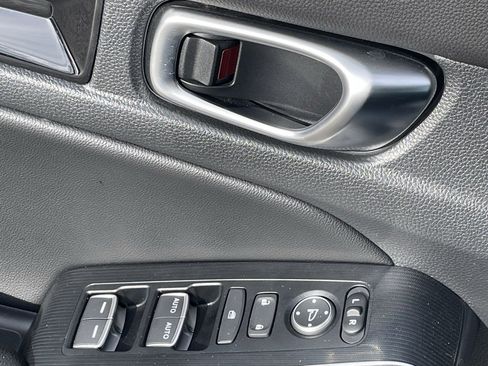 Used 2024 Honda Civic Touring image 23