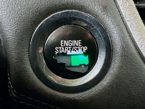 Used 2018 Chevrolet Trax LT w/ LT Convenience Package image 33